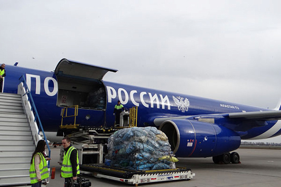 За год уральцы бесплатно отправили в зону СВО более 7 300 посылок