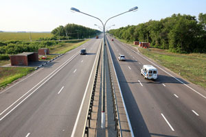 Безопасность на российских дорогах стоит 32 млрд рублей Безопасность на российских дорогах стоит 32 млрд рублей