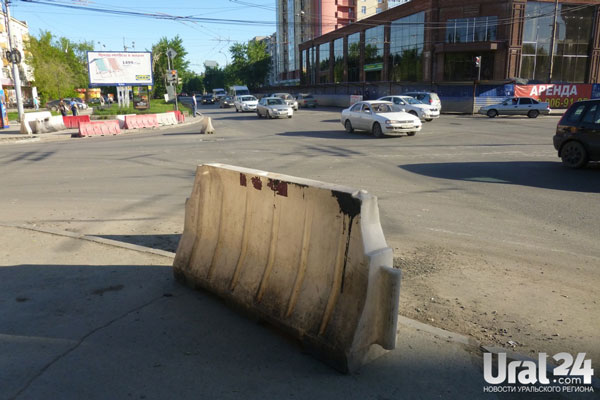 Ремонт дорог в Екатеринбурге: перекрытия, пробки и изменения движения общественного транспорта