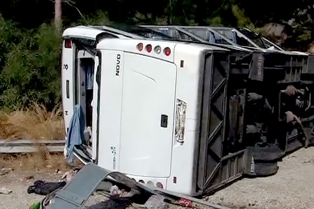 Авария в Анталье: в клиниках остается 17 россиян