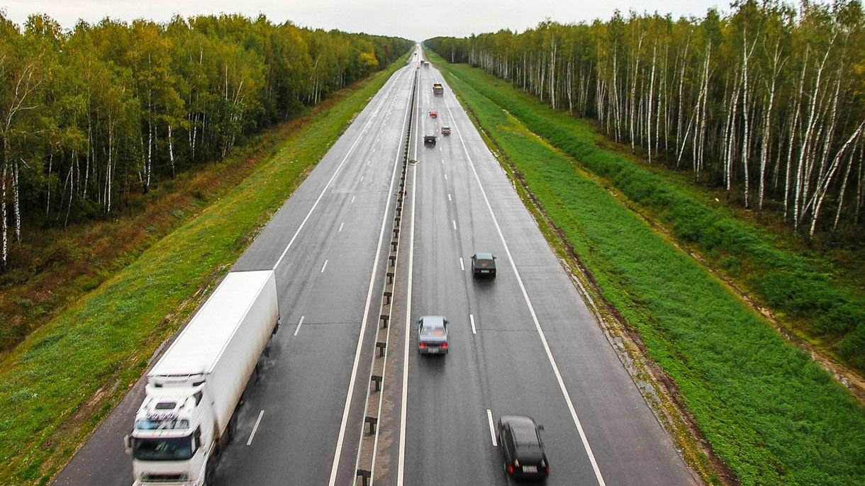 Уралуправтодор вводит ограничения для большегрузов в период аномальной жары Уралуправтодор вводит ограничения для большегрузов в период аномальной жары