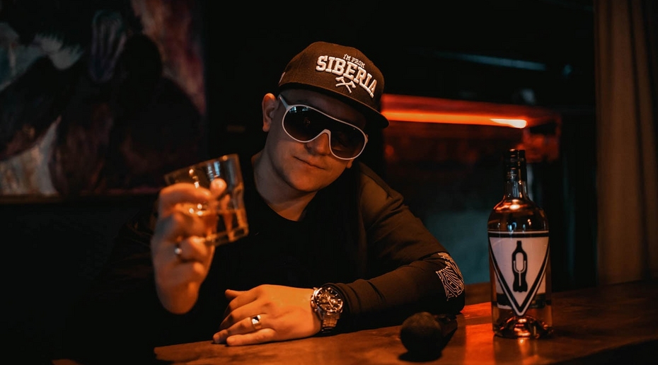 Рэперу Матанге грозят проблемы с законом из-за песни «Гаити» | Строчка из песни рэпера Матанги «Гаити» возмутила силовиков Рэперу Матанге грозят проблемы с законом из-за песни «Гаити» | Строчка из песни рэпера Матанги «Гаити» возмутила силовиков