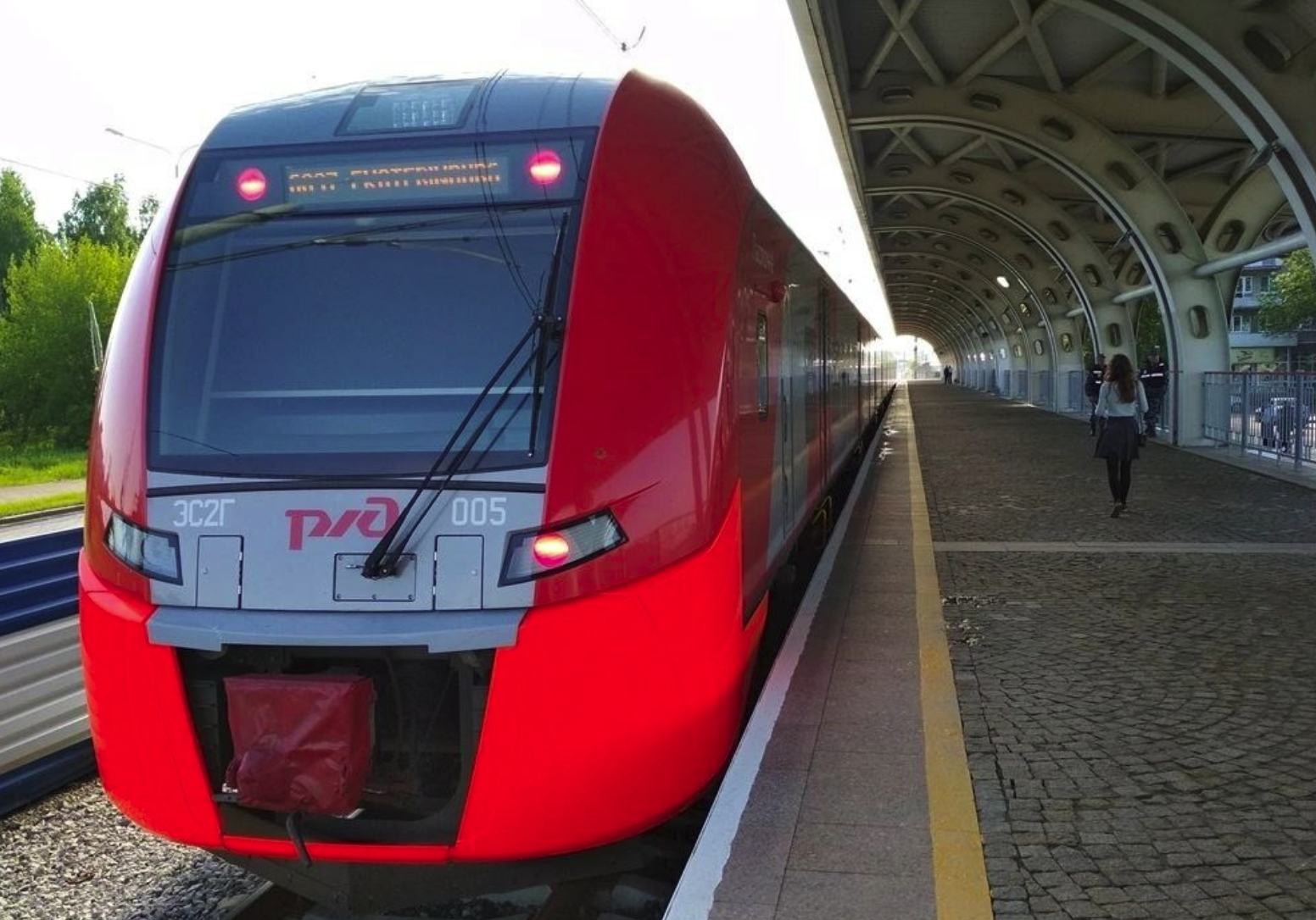 СвЖД назначает дополнительные электрички Аэропорт Кольцово – Екатеринбург-Пассажирский для удобства студентов и преподавателей УрФУ 