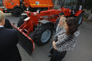 Предприятие Валерия Савельева поставляет технику в Беларуссию