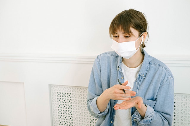 В Свердловской области зарегистрировано 272 новых случая COVID-19