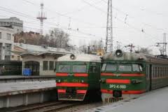 В Подмосковье грузовик столкнулся с электропоездом