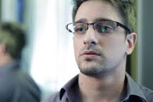Сноуден хочет остаться в России навсегда