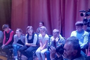 Впервые на Урале «МегаФон» и театр имени М.А. Булгакова представили благотворительный 5D-спектакль «Вольке»