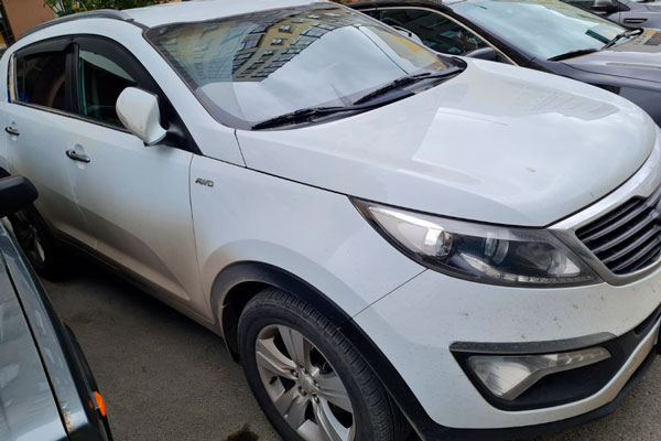 Уралец пытался скрыться от долгов, заложив дважды свой автомобиль