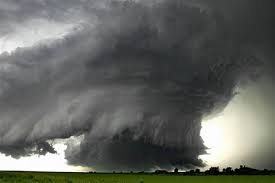 В США во время торнадо погибла группа исследователей