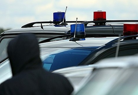 Хамоватый оренбургский чиновник прославился на всю страну