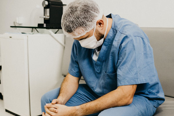 На Среднем Урале выявлено 387 новых случаев COVID-19 На Среднем Урале выявлено 387 новых случаев COVID-19