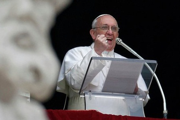 Папу Римского пришли послушать 150 тысяч человек