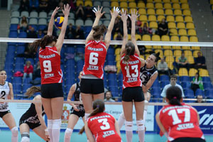 Мэр Нижнего Тагила Сергей Носов получил главный подарок от «Уралочки-НТМК»! Мэр Нижнего Тагила Сергей Носов получил главный подарок от «Уралочки-НТМК»!