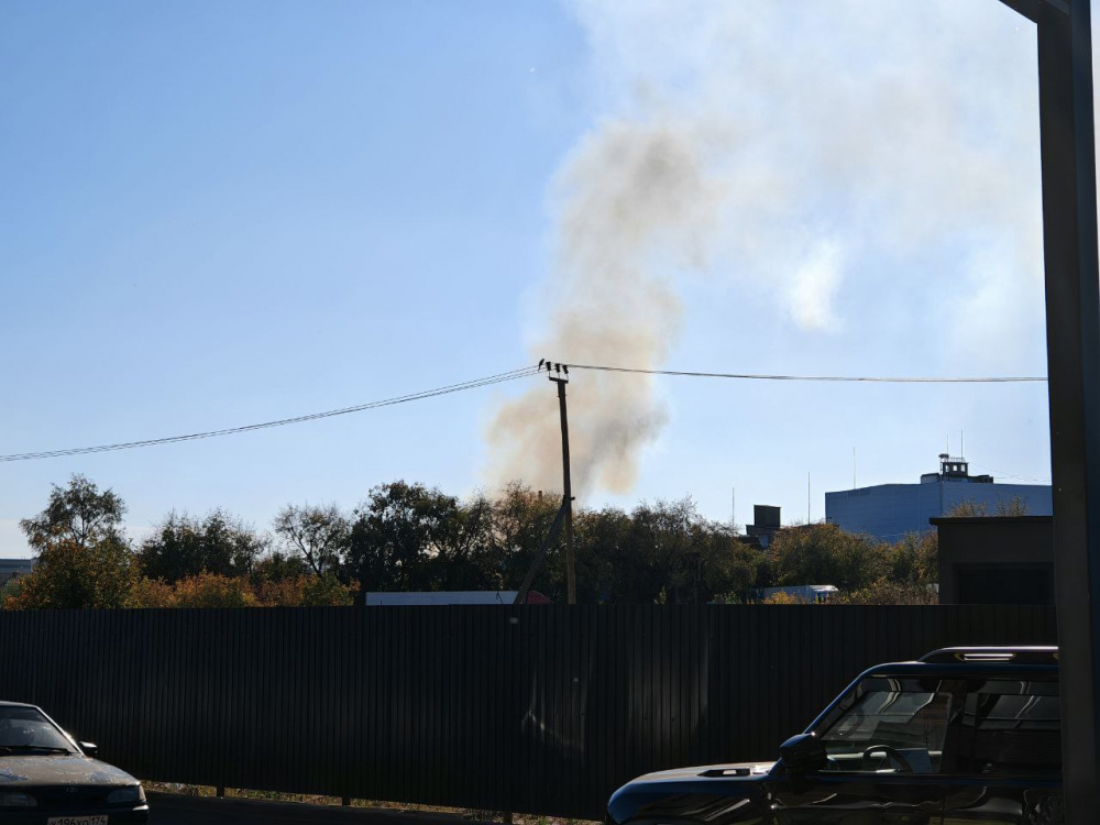 На окраине Екатеринбурга сработала ложная пожарная тревога | Жителей Екатеринбурга напугала ложная тревога о пожаре