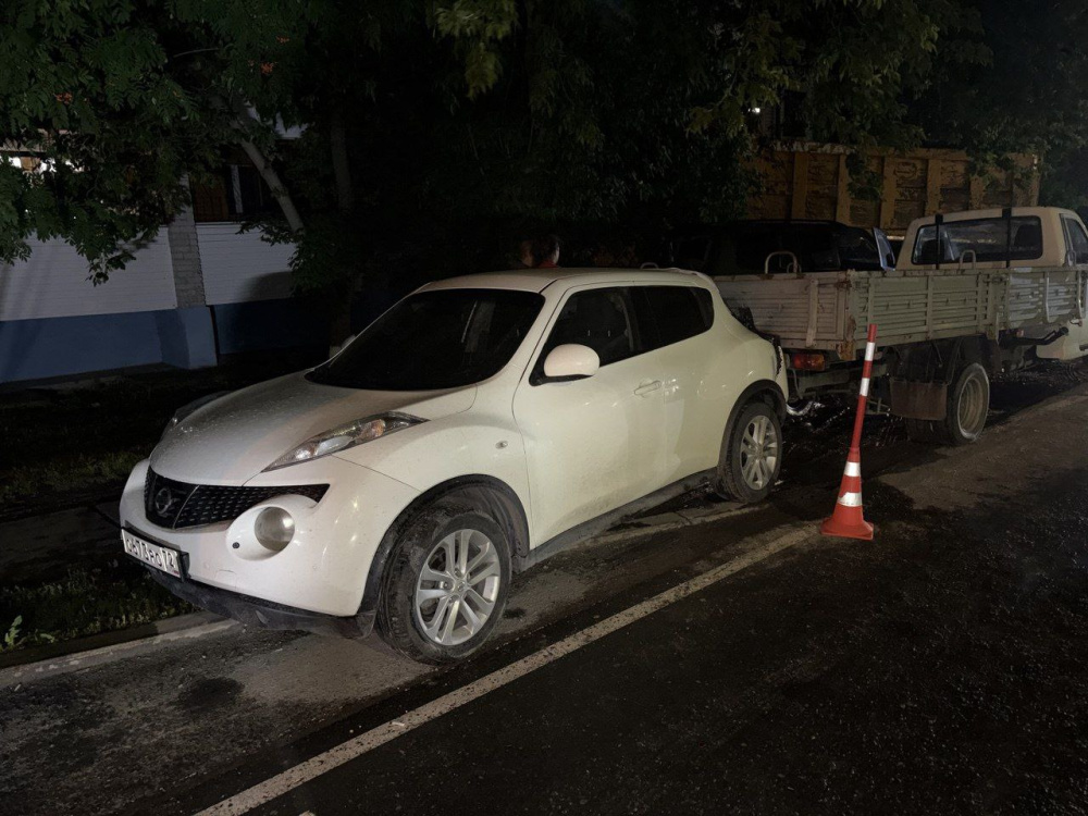 В Тюмени мужчина угнал грузовик своего бывшего предприятия и спровоцировал серию ДТП  | Тюменец угнал грузовик бывшего работодателя и устроил ряд ДТП 