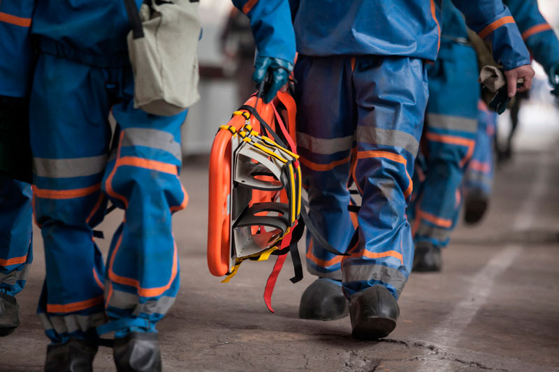 В ХМАО на реке без вести пропали семь человек | На реке в Югре пропали семь человек, женщина погибла