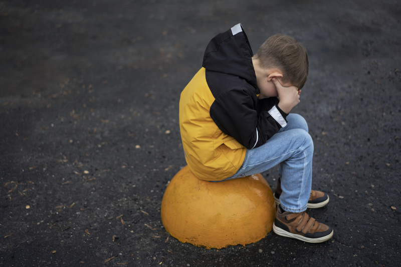 Десятилетний сирота оказался брошен опекунами 22-х детей в больнице Тюмени  | В Тюмени опекуны 22 детей бросили десятилетнего сироту в больнице 