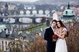 Фотографу Дмитрию Лошагину предъявили обвинение Фотографу Дмитрию Лошагину предъявили обвинение