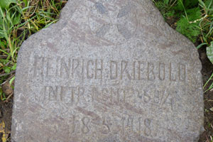 В Ревде обнаружили надгробную плиту немецкого военнопленного