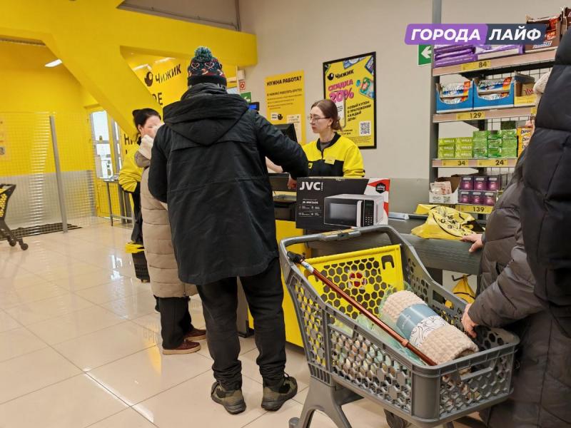 Рост цен в Екатеринбурге: от каких продуктов и услуг отказываются жители | Екатеринбуржцы массово отказываются от продуктов и развлечений из-за цен Рост цен в Екатеринбурге: от каких продуктов и услуг отказываются жители | Екатеринбуржцы массово отказываются от продуктов и развлечений из-за цен