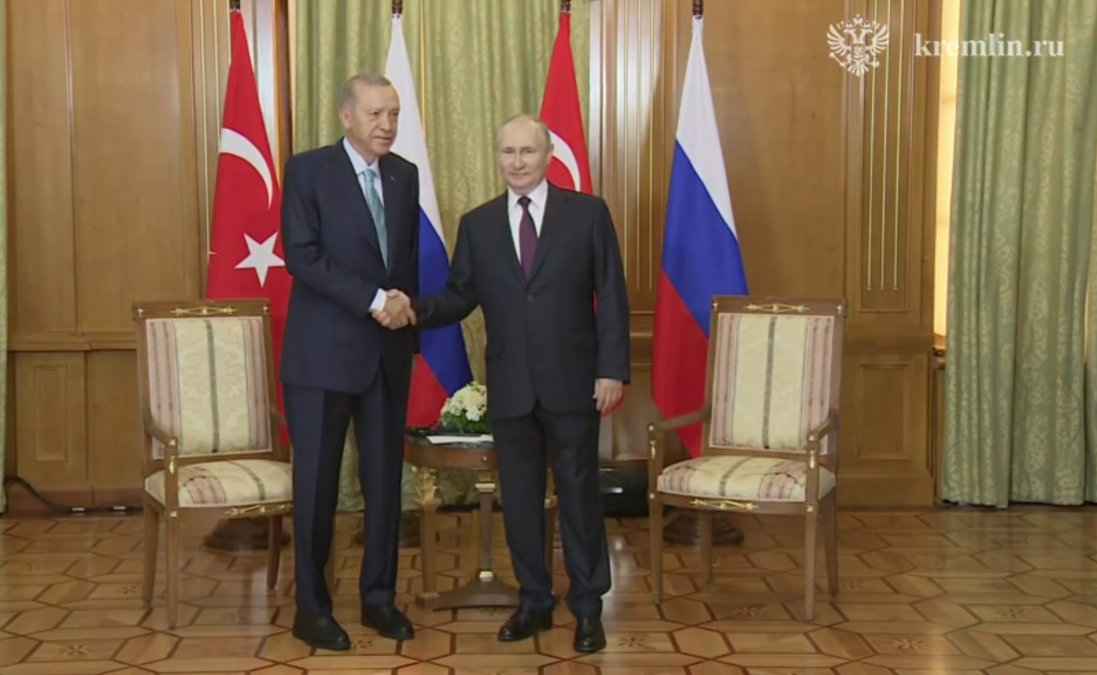 Россия готовится к запуску первого блока АЭС "Аккую" в Турции в следующем году