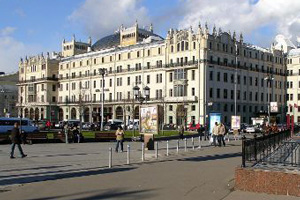 Столичные учителя митингуют