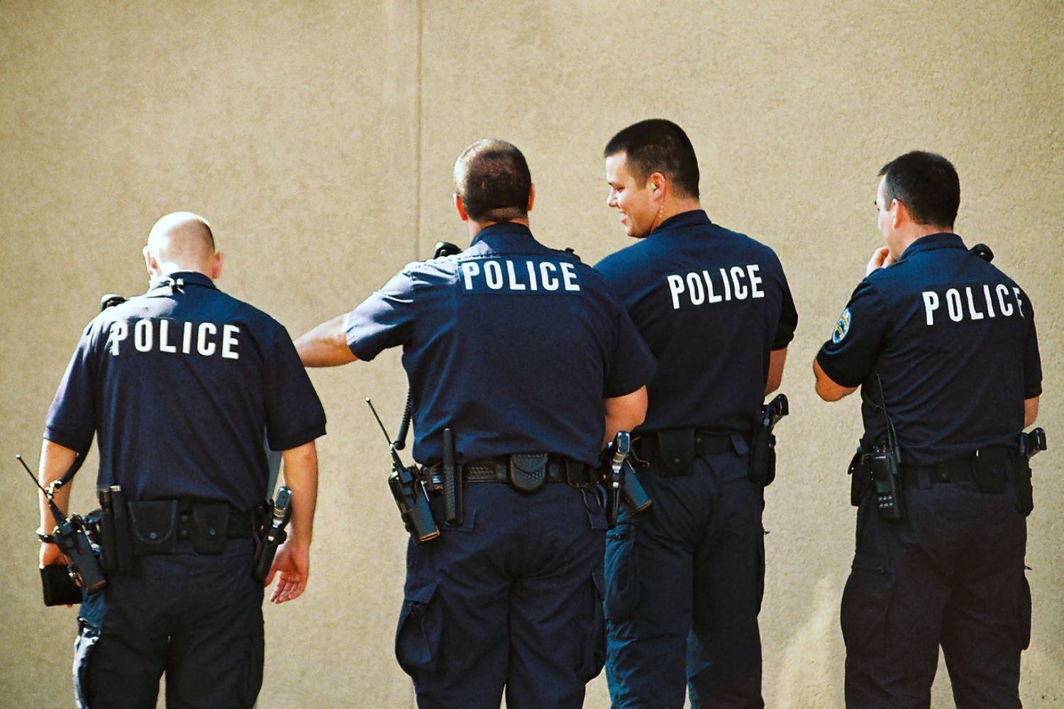 В США полицейские застрелили звукорежиссера реалити-шоу В США полицейские застрелили звукорежиссера реалити-шоу