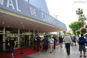 В Каннах – стрельба во время фестиваля. Видео