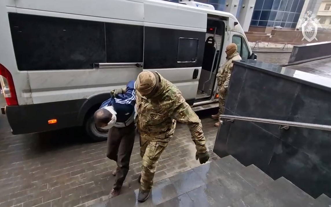 Подозреваемые в теракте в «Крокус Сити Холле» отправлены в СИЗО | Суд арестовал подозреваемых в теракте в «Крокус Сити Холле» Подозреваемые в теракте в «Крокус Сити Холле» отправлены в СИЗО | Суд арестовал подозреваемых в теракте в «Крокус Сити Холле»