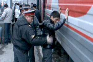 Полицейские задержали иностранного гражданина, находившегося в межгосударственном розыске