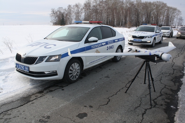 В Свердловской области движение на междугородных трассах контролируют с помощью беспилотных летательных аппаратов Росгвардии