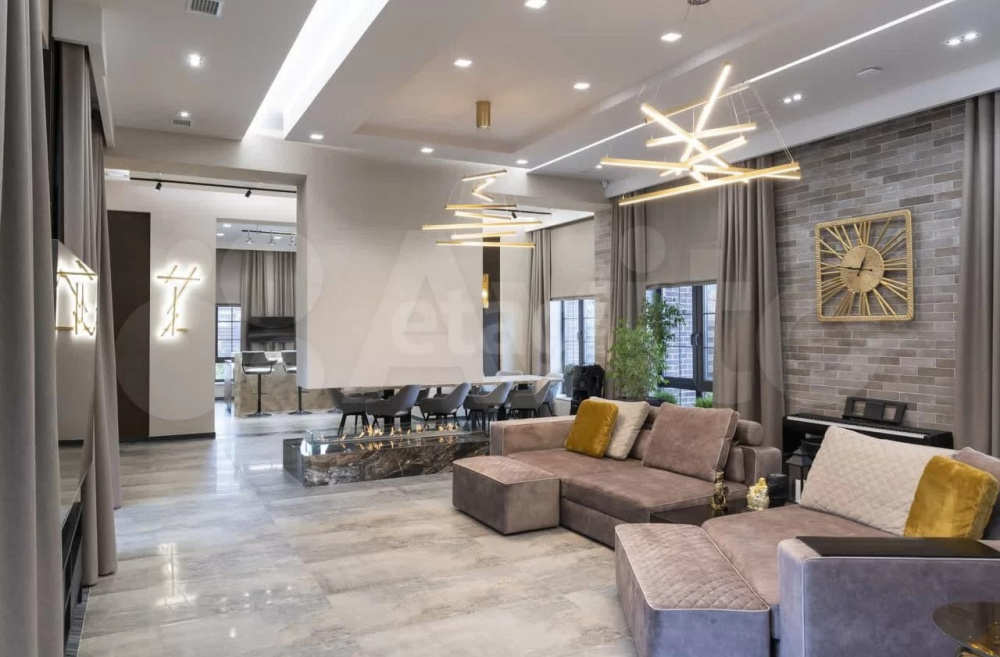 Просят 300 миллионов — в Тюмени продают роскошный дом  | В Тюмени продают дом за 300 миллионов рублей 