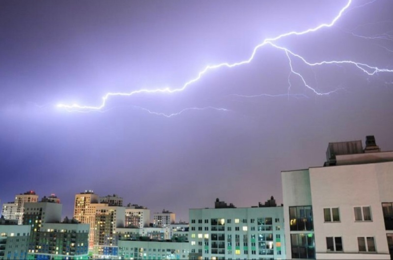 В Свердловской области сохраняется непогода. Будьте бдительны! В Свердловской области сохраняется непогода. Будьте бдительны!