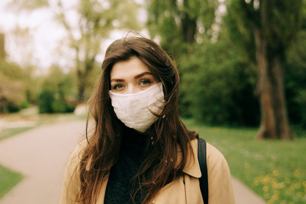 В Свердловской области зарегистрировано ещё 590 случаев COVID-19