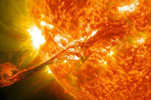 Супер-вспышка на Солнце все-таки произошла Супер-вспышка на Солнце все-таки произошла