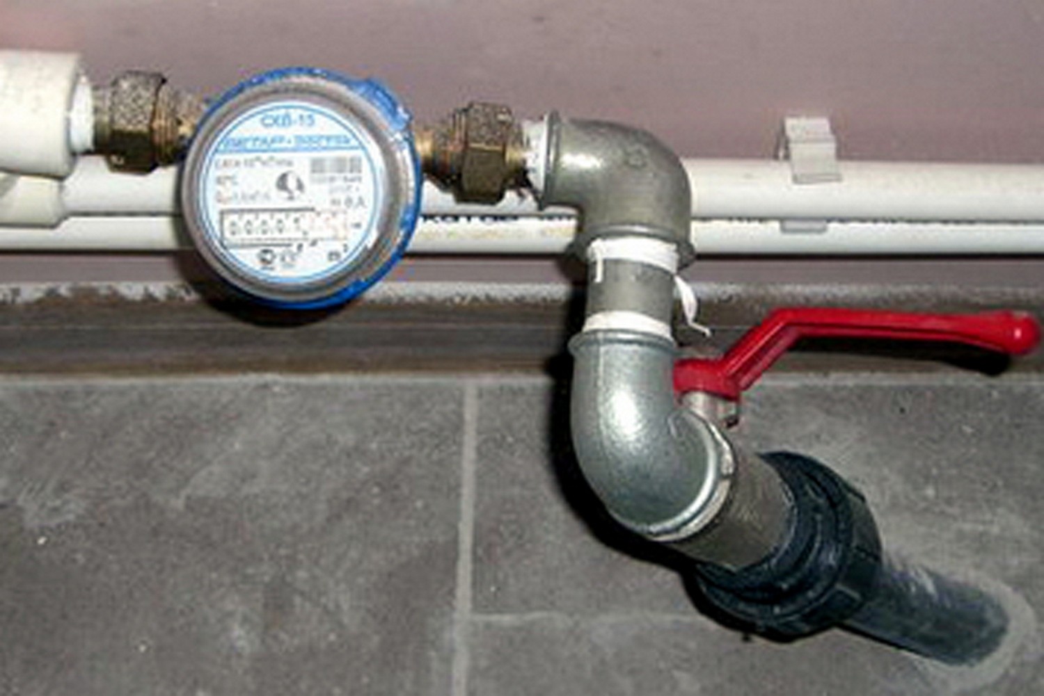 Минстрой разрабатывает систему специальных счетов для оплаты ЖКУ