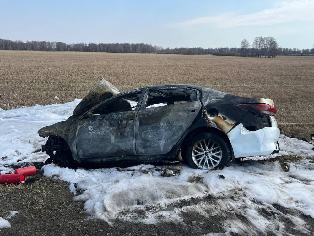 На тюменской трассе погибла водитель "Hyundai Solaris" | В Тюменской области женщина погибла в ДТП 