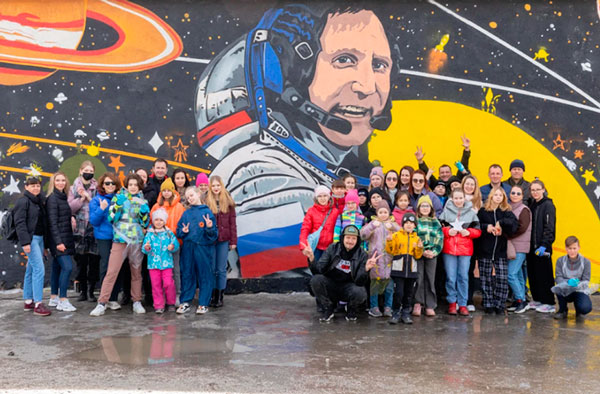 В Екатеринбурге появился арт с космонавтом Сергее Прокопьевым