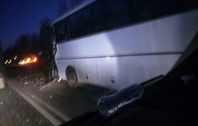 Екатеринбургские школьники пострадали в ДТП по время экскурсии по Золотому кольцу