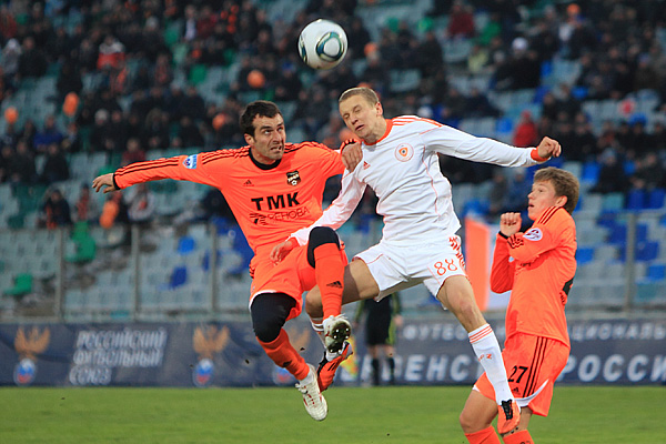 «Урал» одолел «Арсенал» под родной крышей «Урал» одолел «Арсенал» под родной крышей