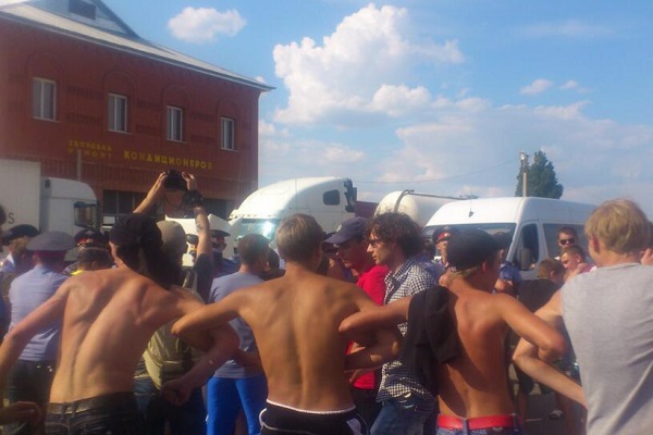 Пугачевские беспорядки из-за убийства десантника возобновились