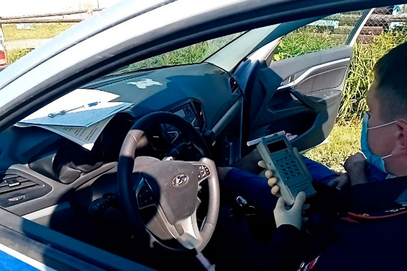 В выходные сотрудники ГИБДД Свердловской области задержали 150 водителей, управлявших транспортными средствами в состоянии опьянения В выходные сотрудники ГИБДД Свердловской области задержали 150 водителей, управлявших транспортными средствами в состоянии опьянения