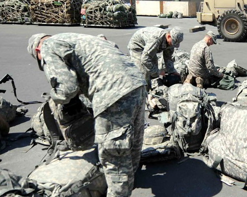 На военной базе США неизвестный открыл стрельбу