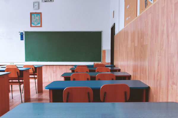 В Свердловской области продлили дистанционное обучение для учащихся 6-8 и 10-х классов В Свердловской области продлили дистанционное обучение для учащихся 6-8 и 10-х классов