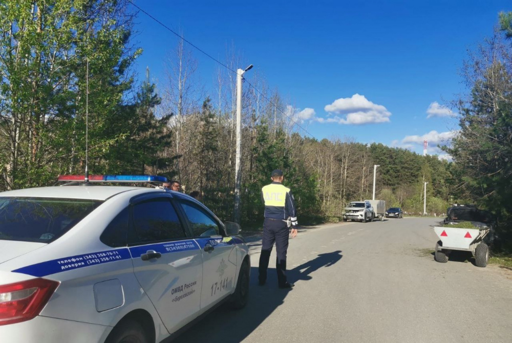 14-летний водитель-нарушитель отправил 58-летнего уральца в реанимацию  | На Урале подросток спровоцировал серьёзное ДТП с пострадавшим