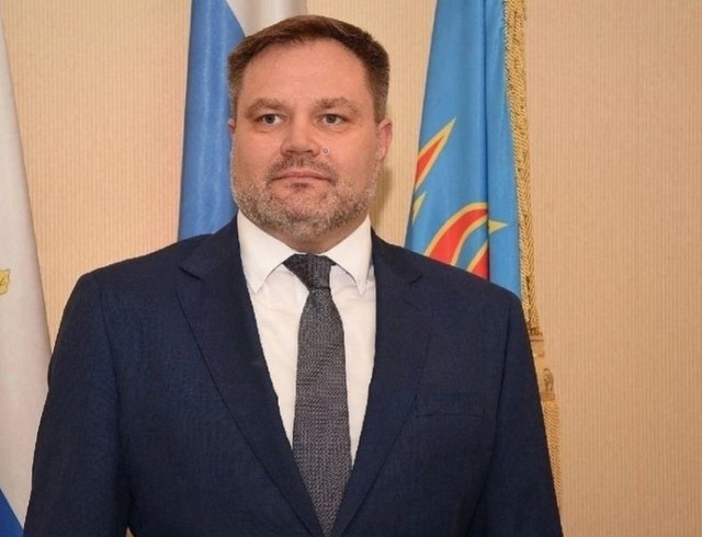 Глава Дегтярска задержан по коррупционному делу  | Силовики задержали главу Дегтярска за коррупцию