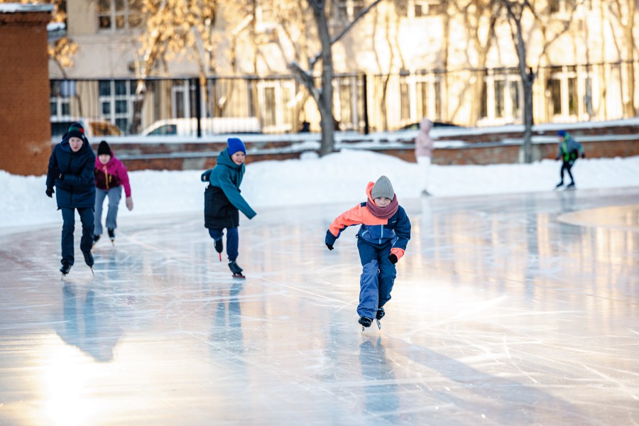 Стала известна дата открытия катка «Юности» в Екатеринбурге  | В Екатеринбурге каток «Юности» откроют 13 декабря 