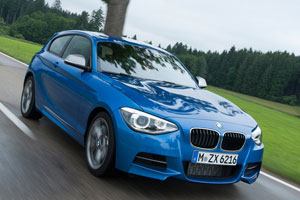 BMW назвал российские цены на полноприводную "копейку"