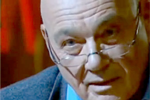 Владимир Познер опроверг слухи о закрытии своей программы